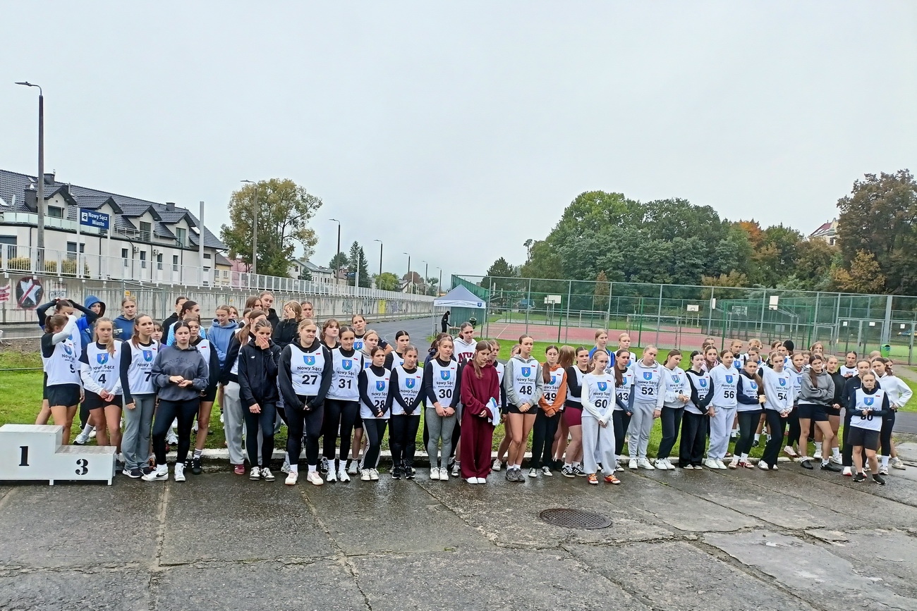 Zdjęcie Indyw Liga LA dz 20-2025 (2)5a55539d-2ed7-46a2-8610-8cfb656ca828.jpg w galerii Indywidualna Liga LA dziewcząt - październik 2025